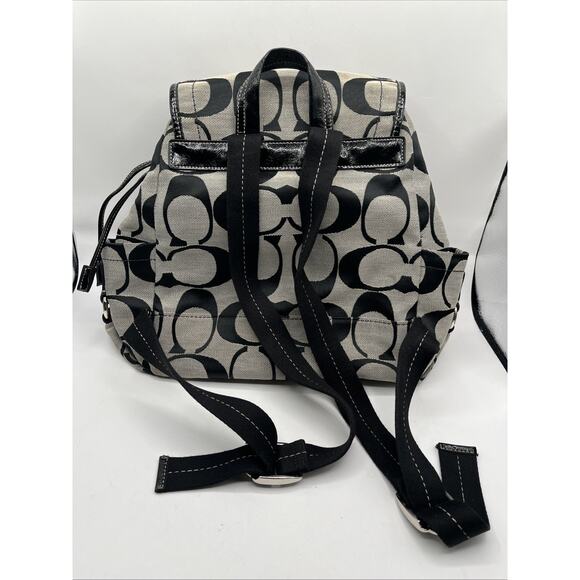 Coach Daisy Poppy Black and Gray Backpack Signature Monogram Read Description - Picture 4 of 13